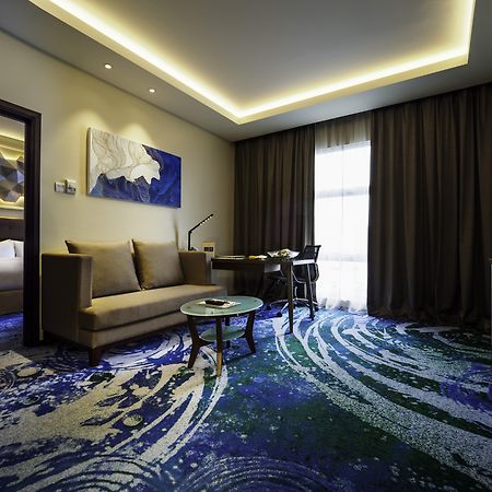 Eastin Hotel Penang Sungai Dua Bukit Ngoại thất bức ảnh