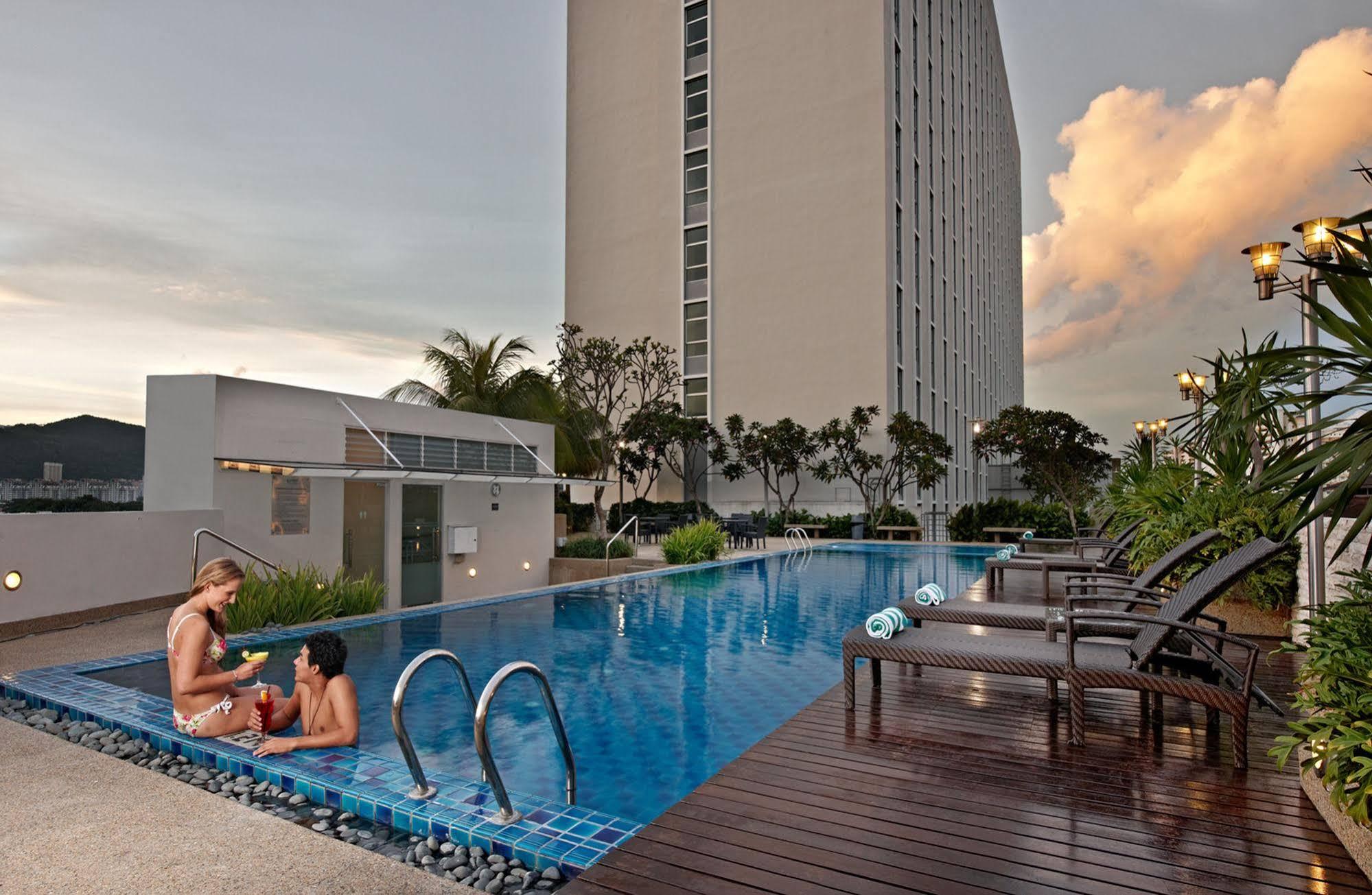 Eastin Hotel Penang Sungai Dua Bukit Ngoại thất bức ảnh