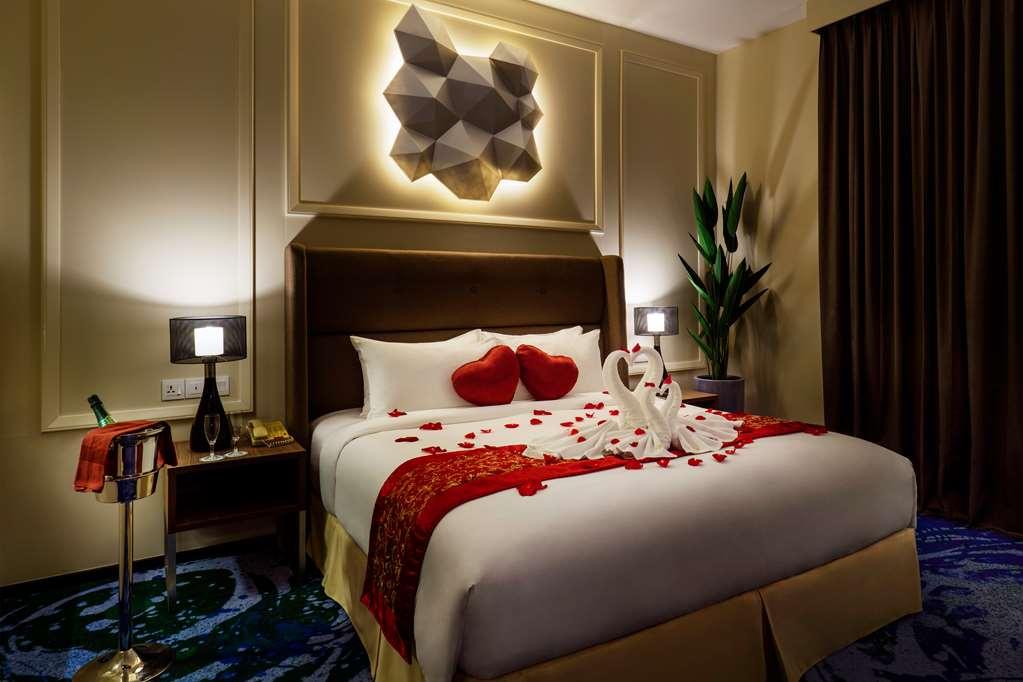 Eastin Hotel Penang Sungai Dua Bukit Phòng bức ảnh